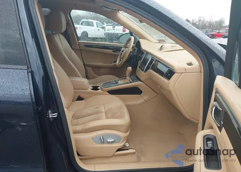 2017 Porsche Macan from USA, damaged, VIN WP1AA2A56HLB05917